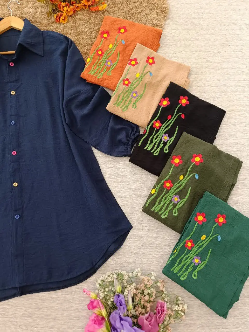 نام: مانتو دکمه رنگی
