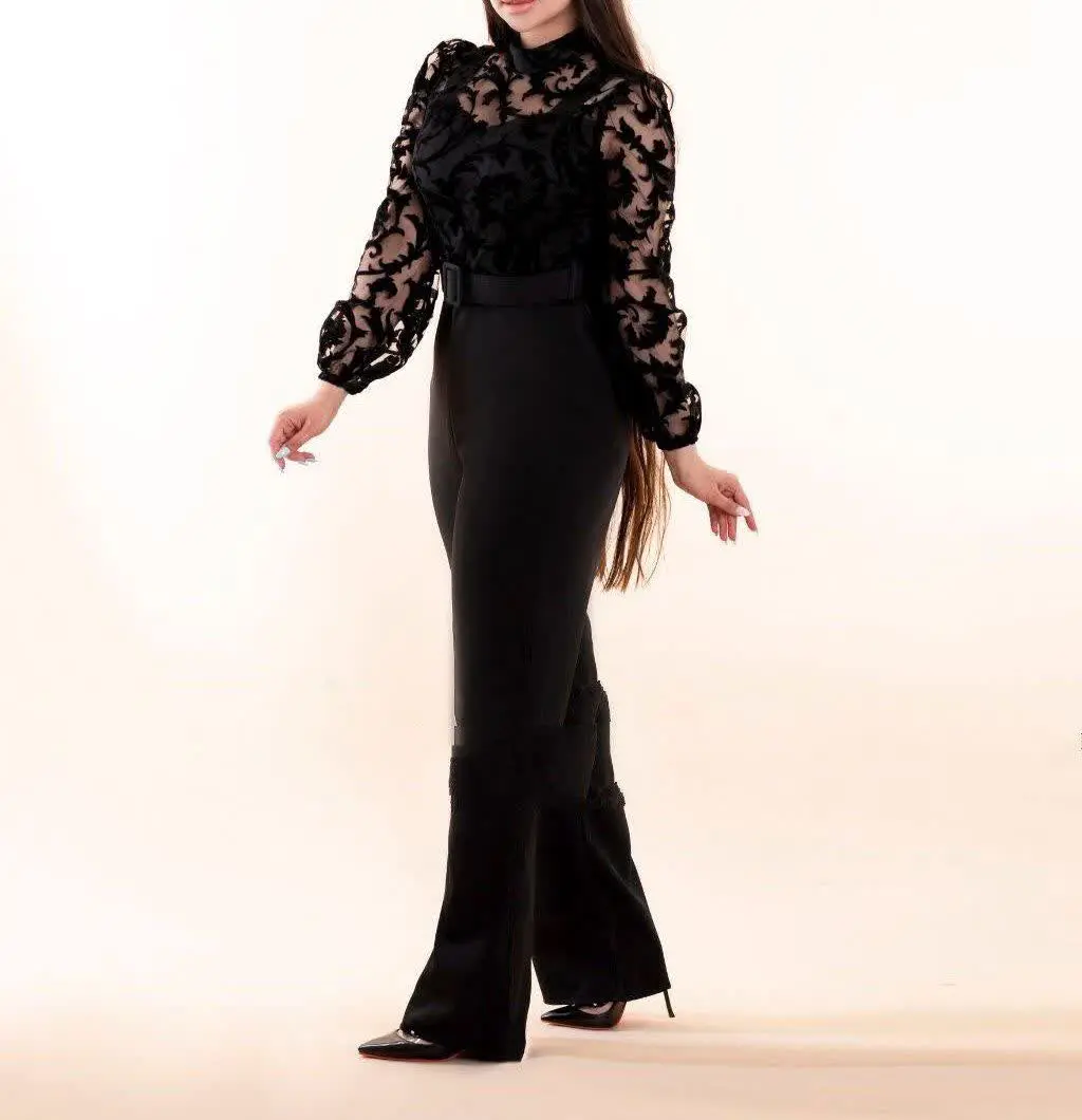 نام: اورال لادن 
