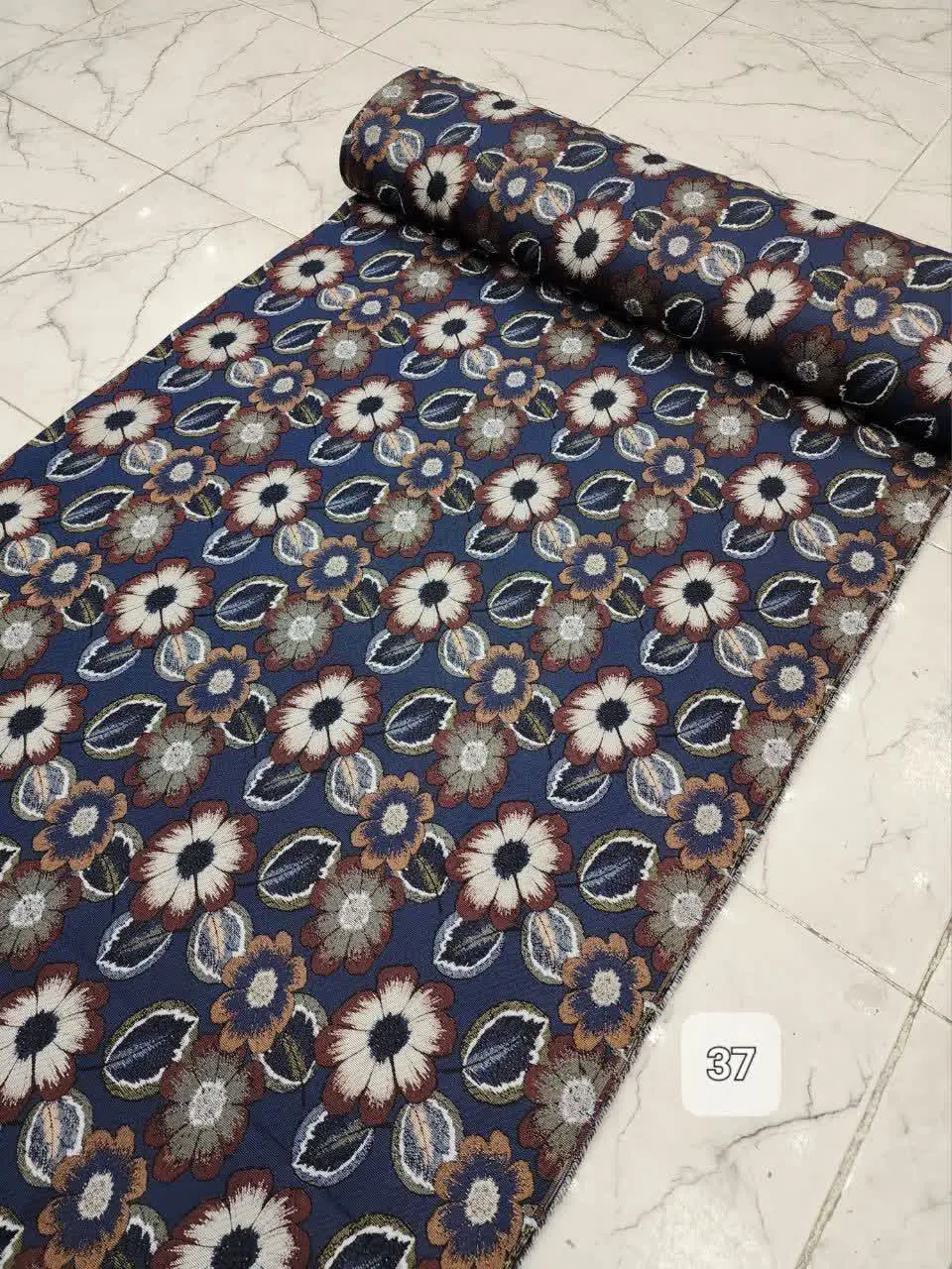 موجودی زیرسفره‌ای جاجیم✅
