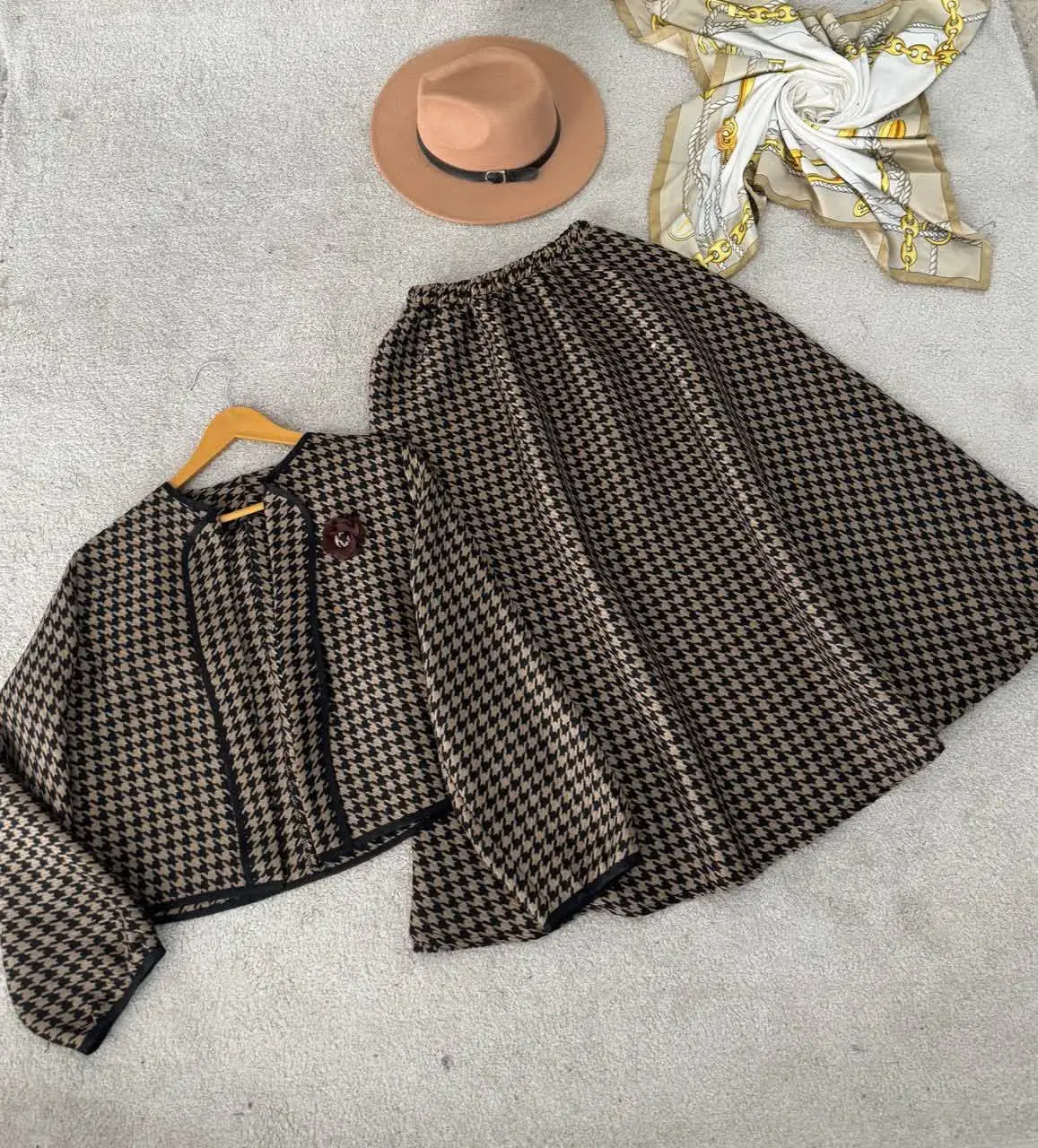 🍁 نام: ست افسون 
