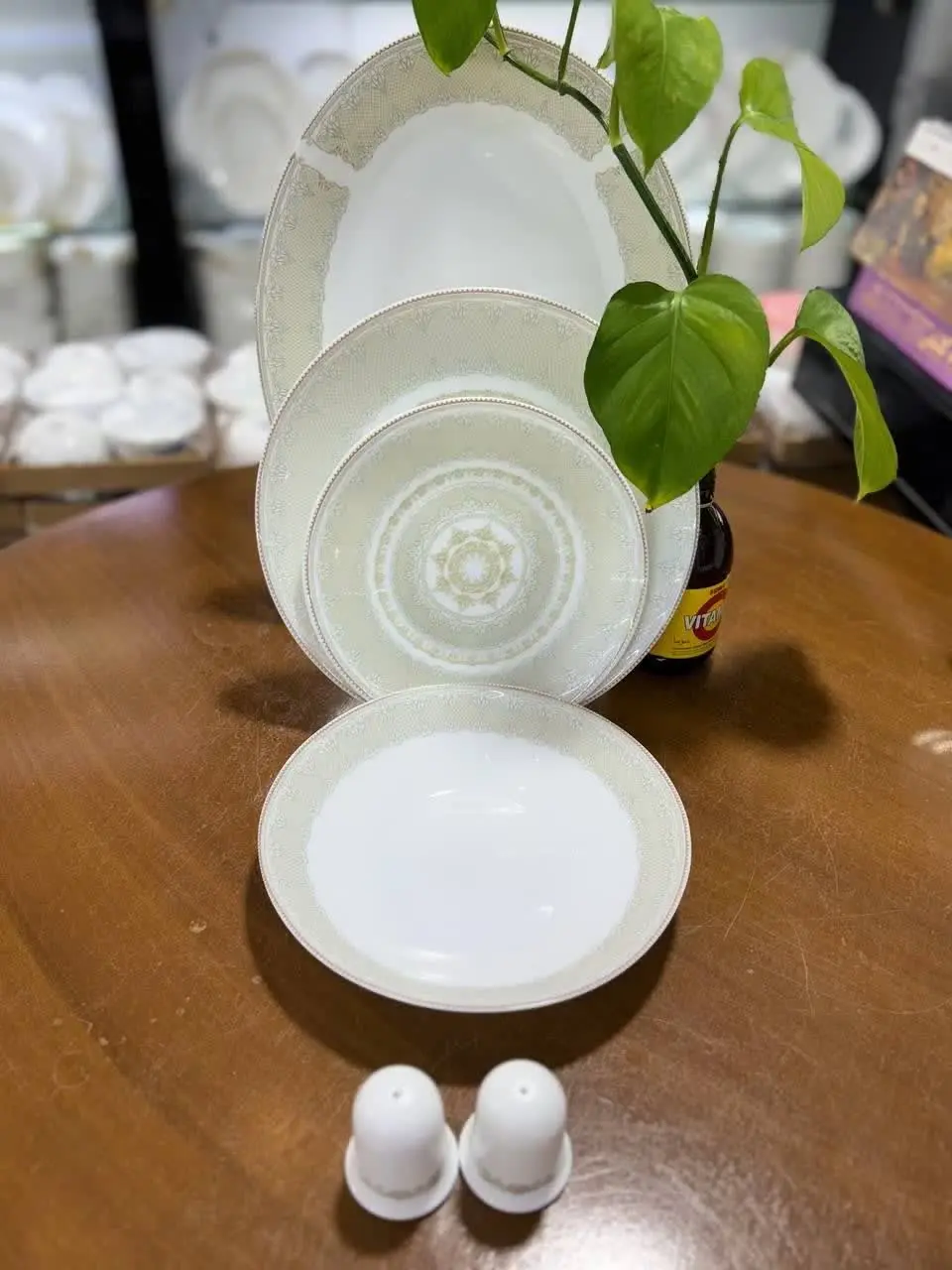 ۱عدد کاسه سالاد