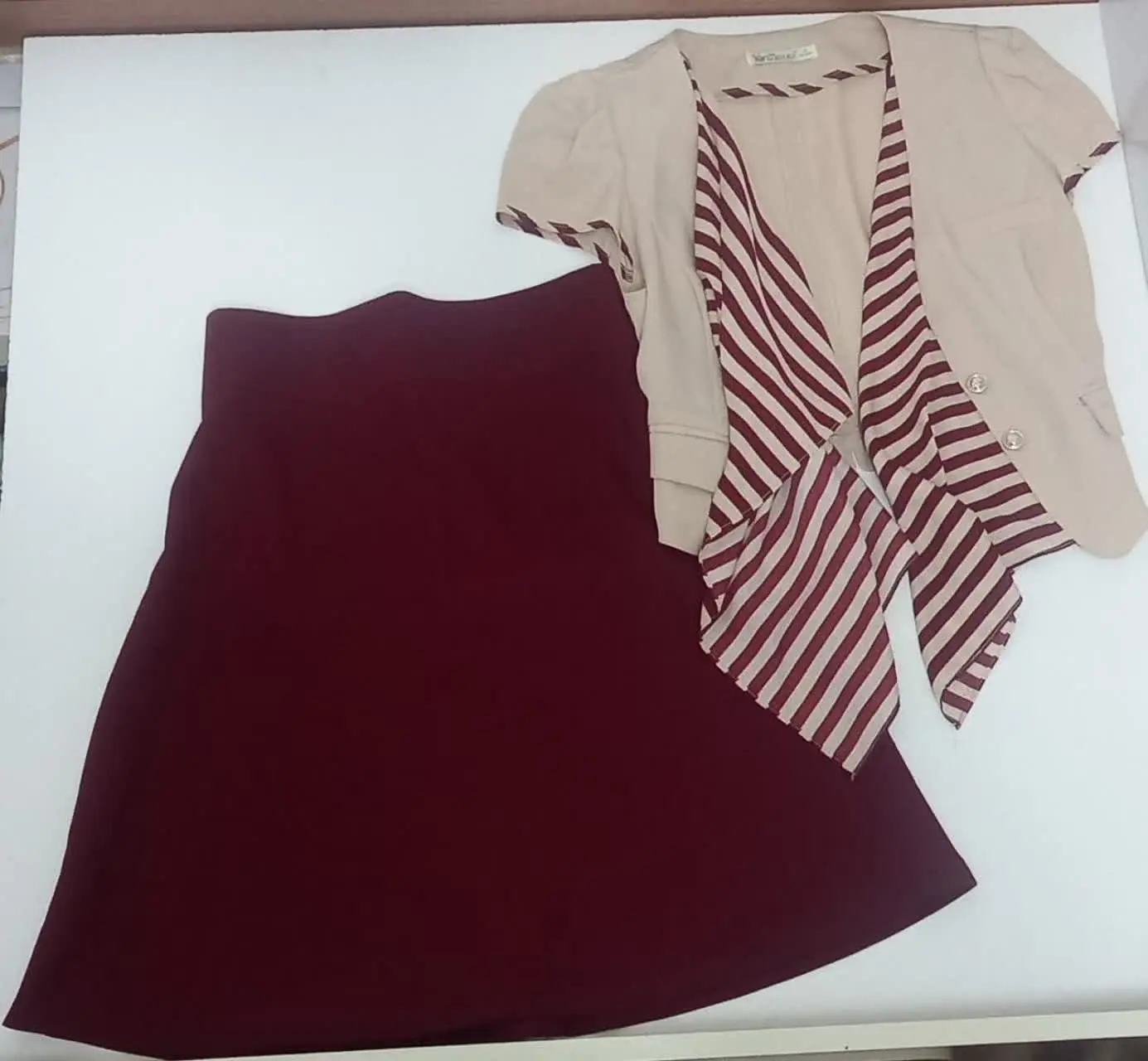 تاب دامن زرشکی 
