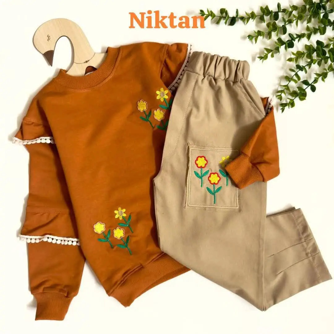 👚نام: سه تیکه بلوز شلوارسه گل با اشانتیون گردنبند⚡️
