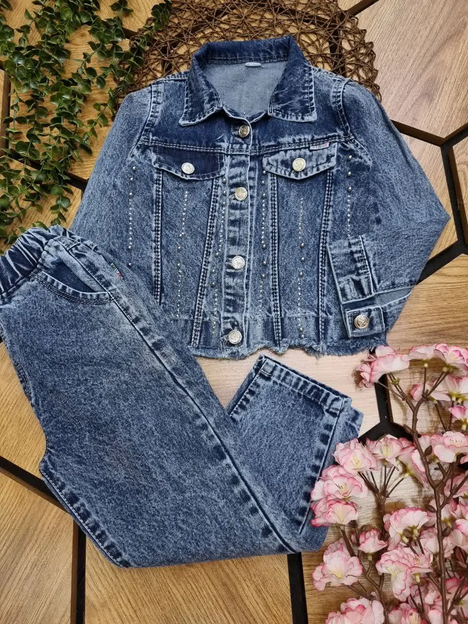 🇮🇷🧥🧶👗👚🎽👕👖👔💎
