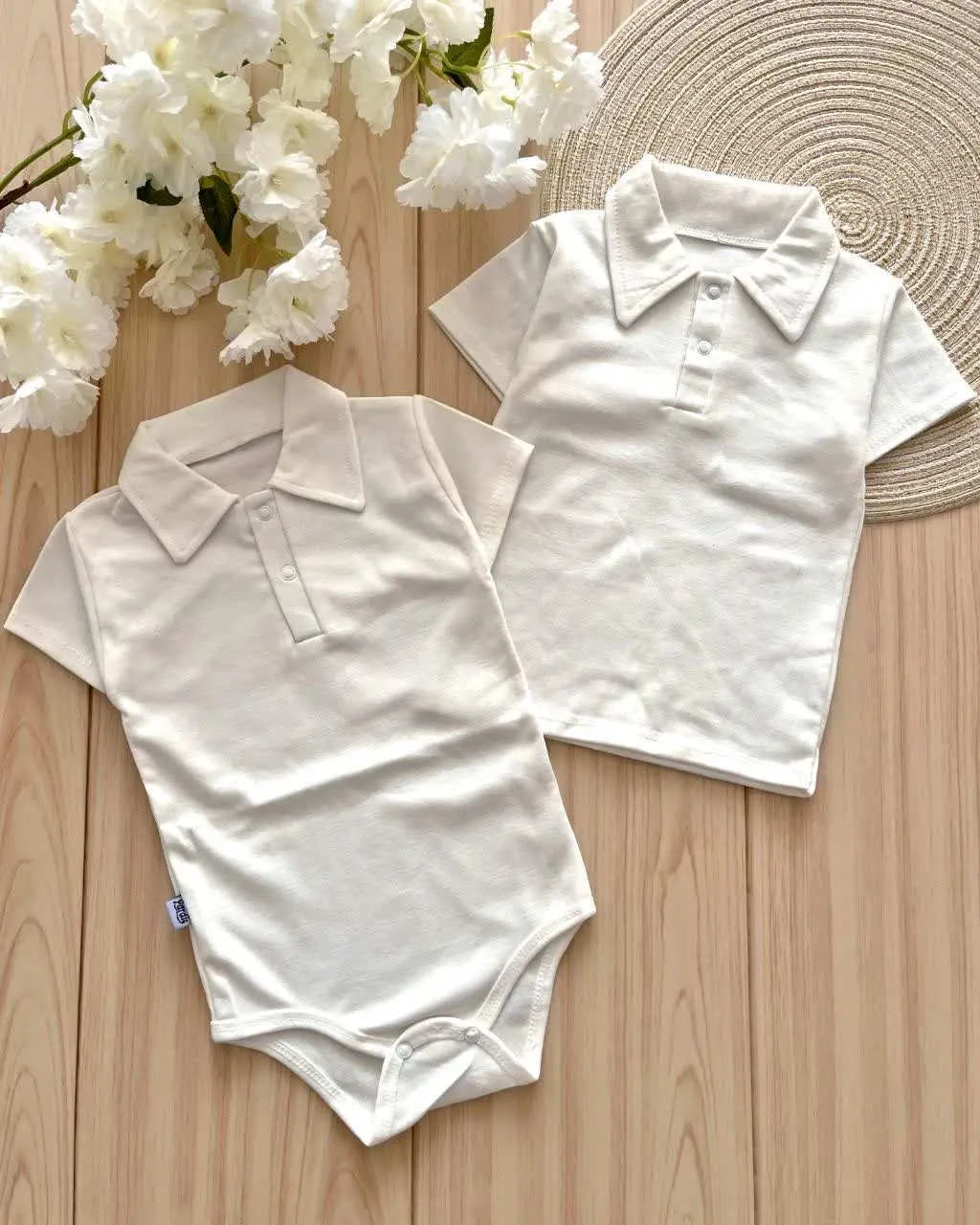 در دو مدل تیشرت و بادی
