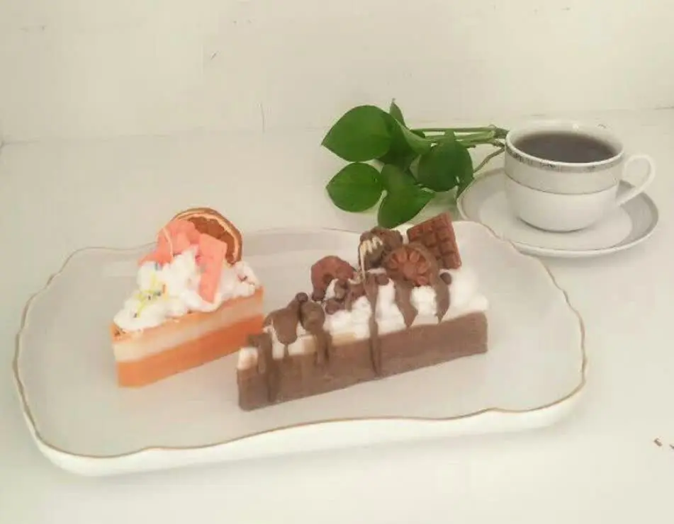 «شمع کیک اسلایس» 
