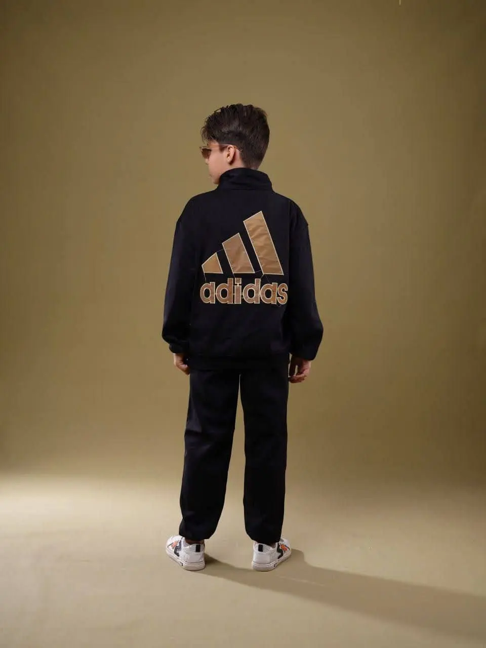 نام: سویشرت شلوار آدی داس
