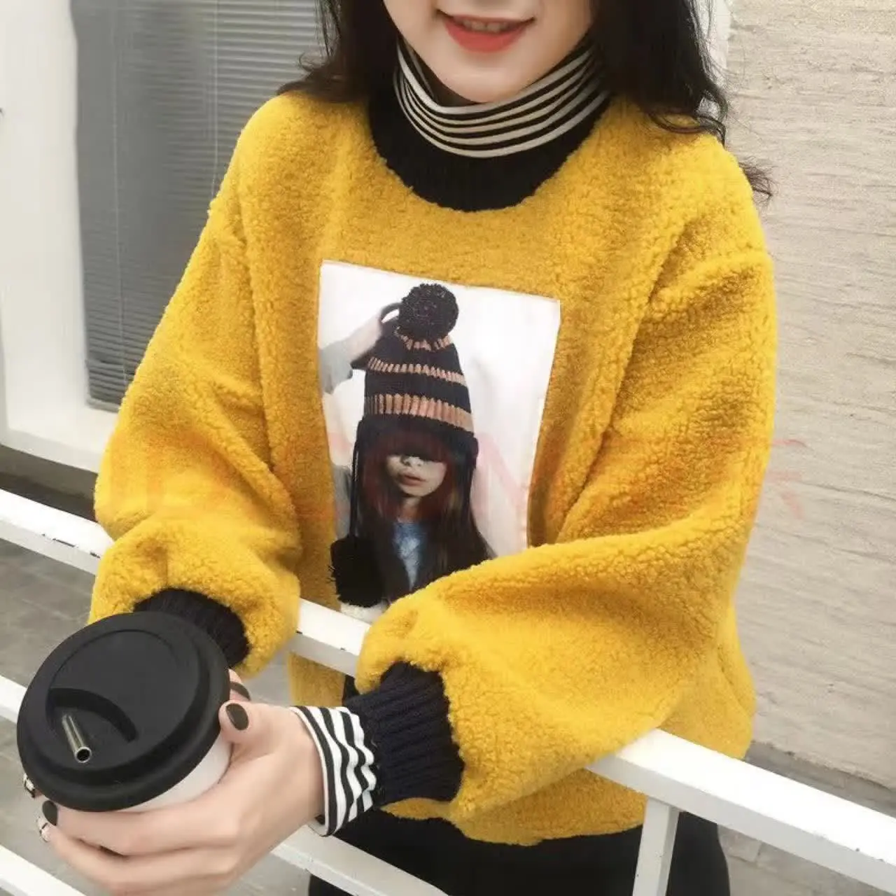 هودیهای جذابمون نرسیده به مغازه محدود شدند🙉🙉
