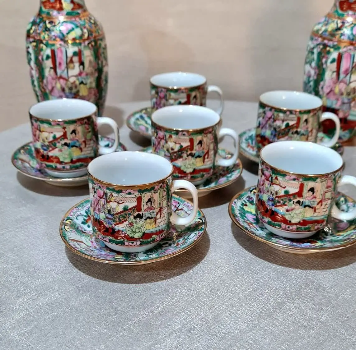 ۱۲ پارچه چایی خوری مرغی👌