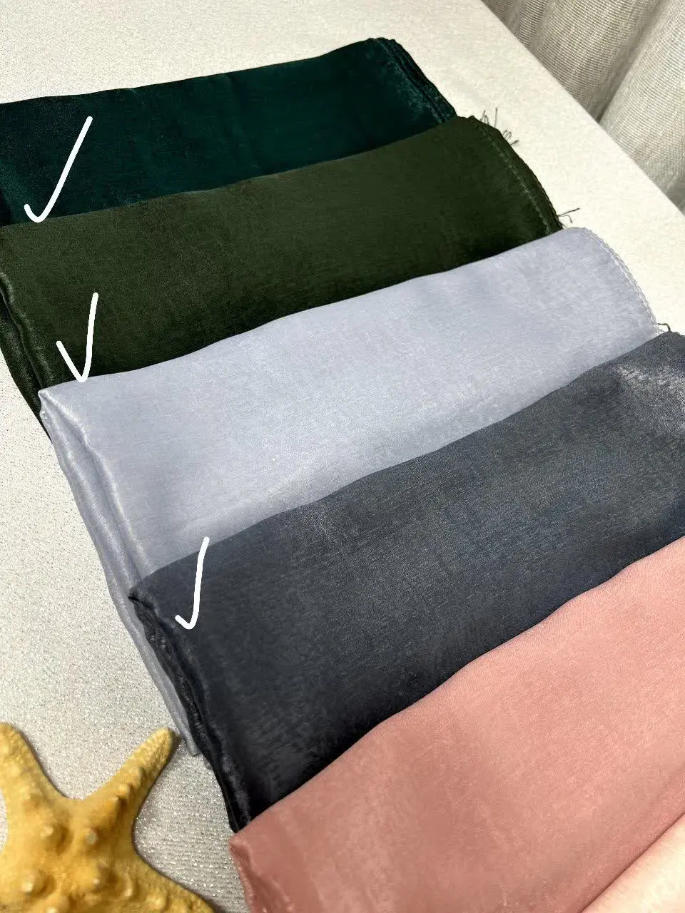 رنگبندی روسریای کوپرا 😍
