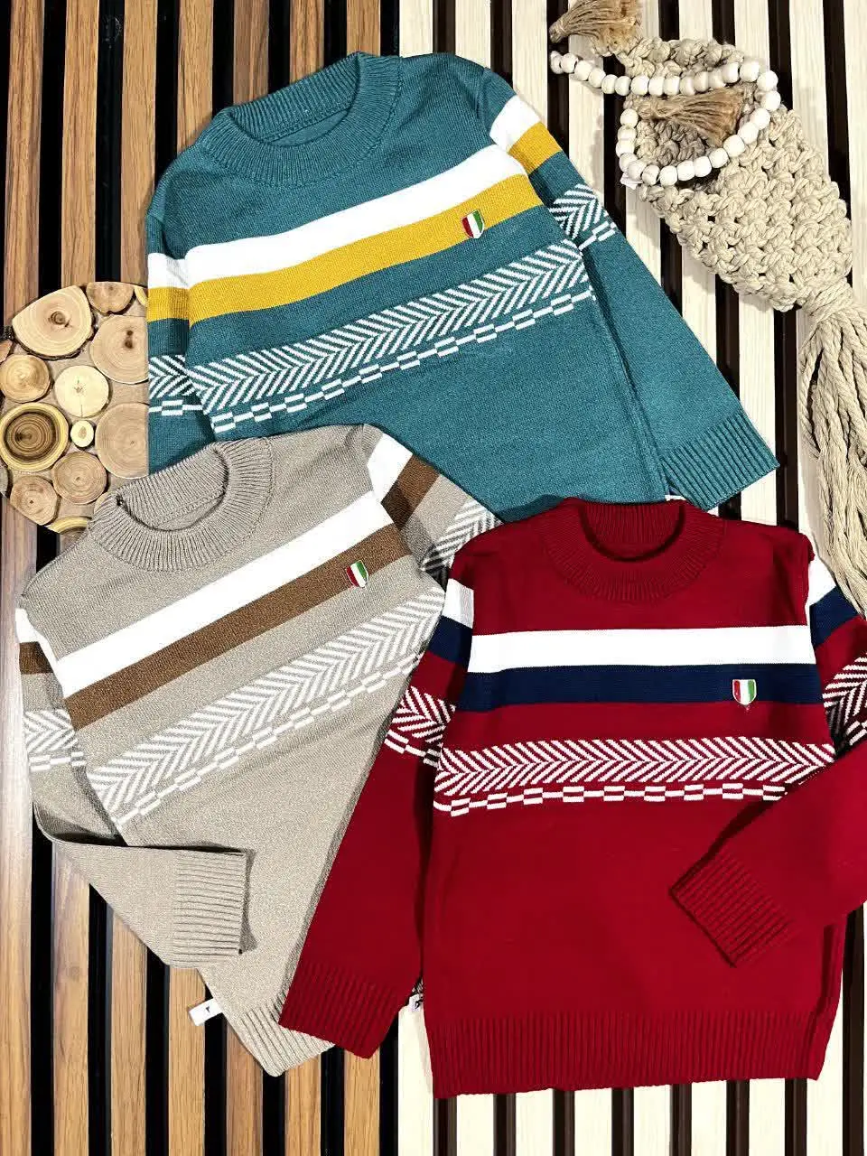 لباس پسرانه گپ بافت راه راه