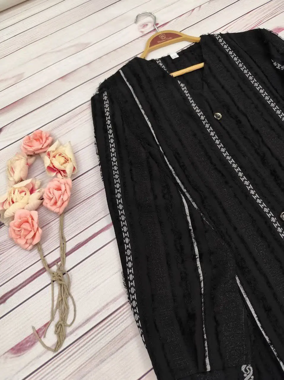 🖋نام: مانتو بلند آوین 😍
