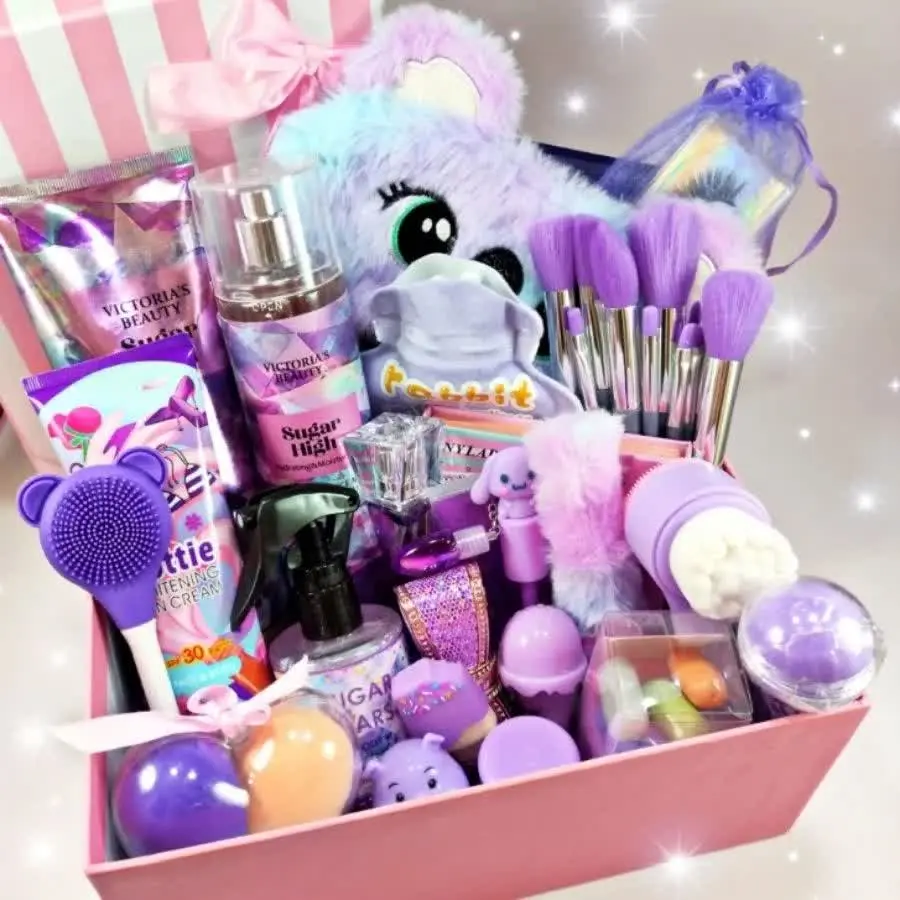 دنبال #لوازم_آرایشی_فانتزی هستی؟؟ 💝🤩
