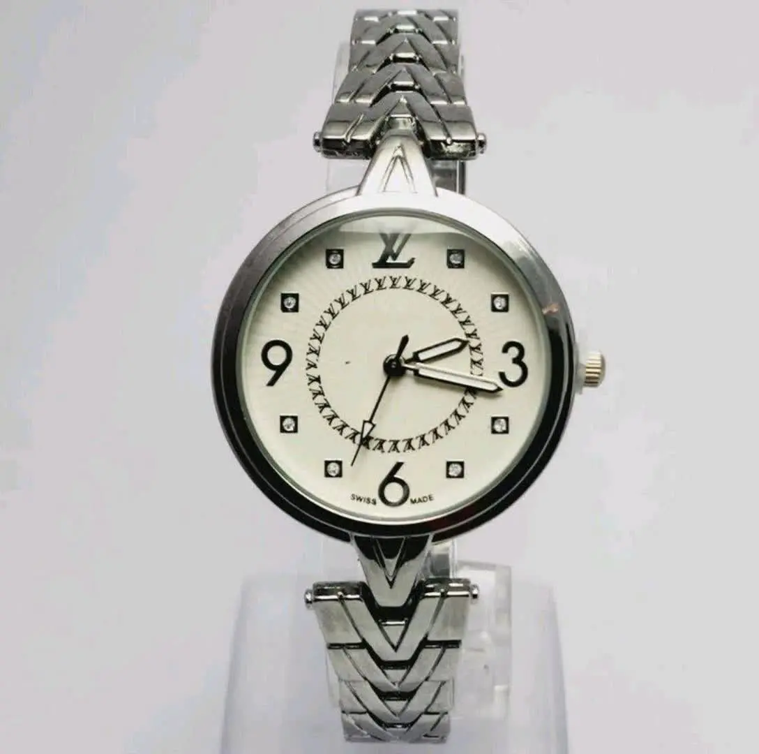 🌸ساعت مچی زنانه لوکس
