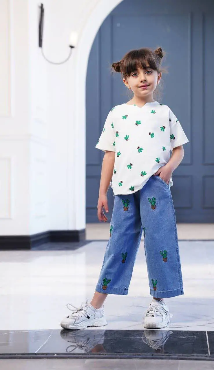 🎊🥰👸👩‍👧‍👧❤️💚🧶🌟🎶🎇
