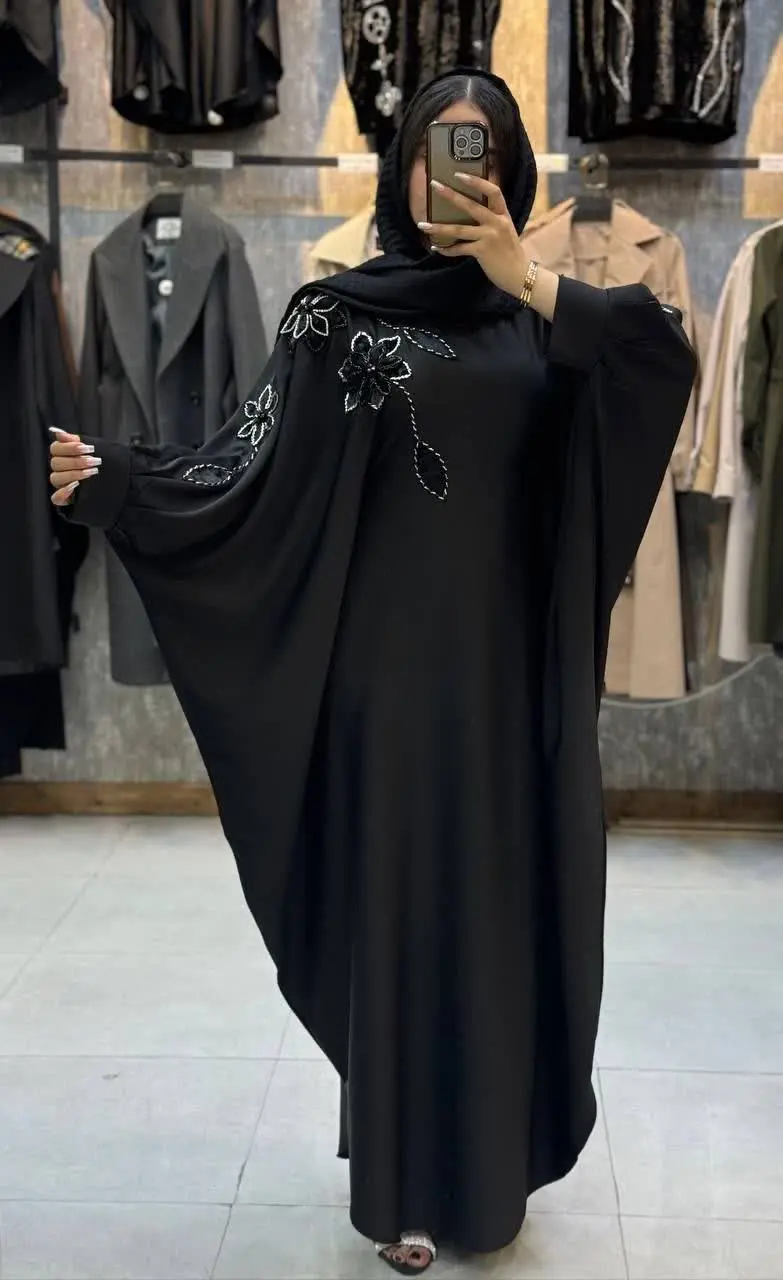 نام: عبایی سینه گل
