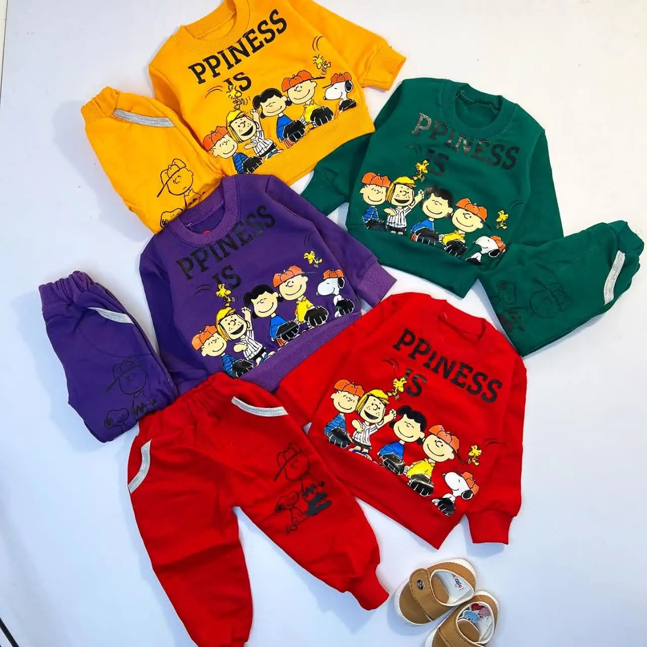 بلوز و شلوار قواره‌دار
