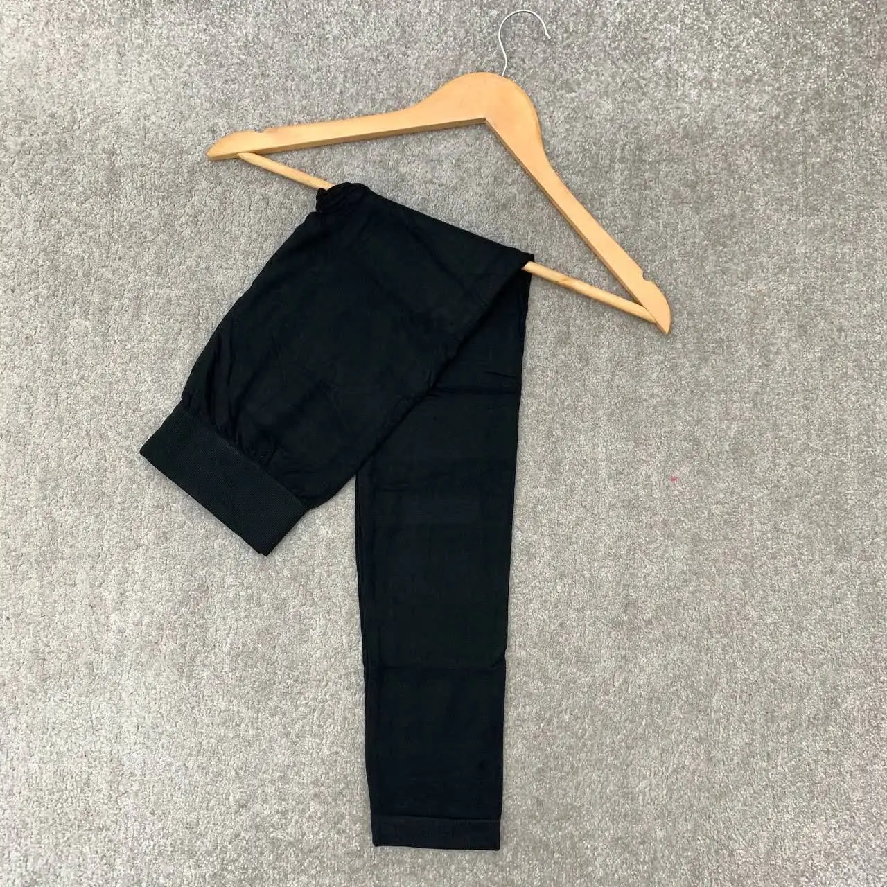 نام: لگ مشکی
