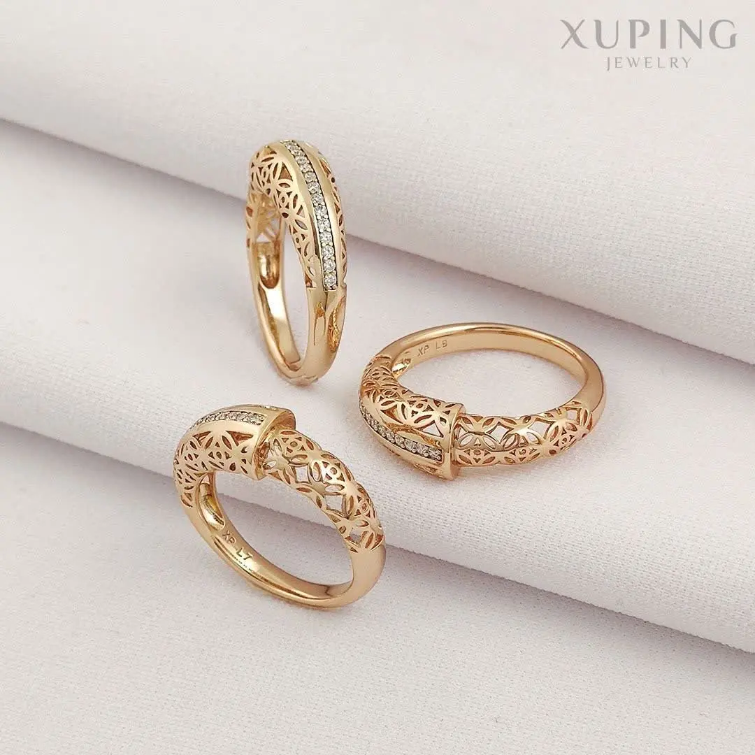 ⚜ انگشتر نگین دار طرح طلا ب...