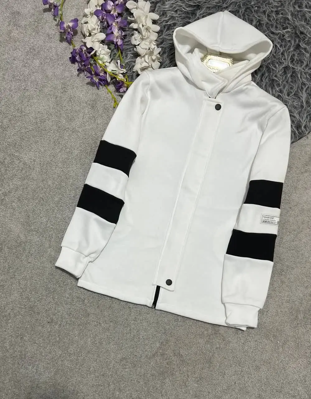 نام: هودی ستیا
