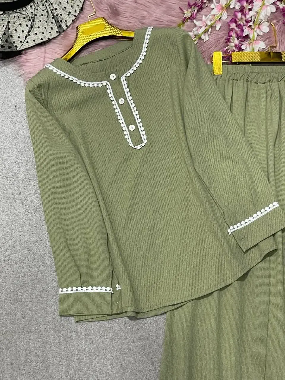 نام: شومیزدامن وانیک🦋
