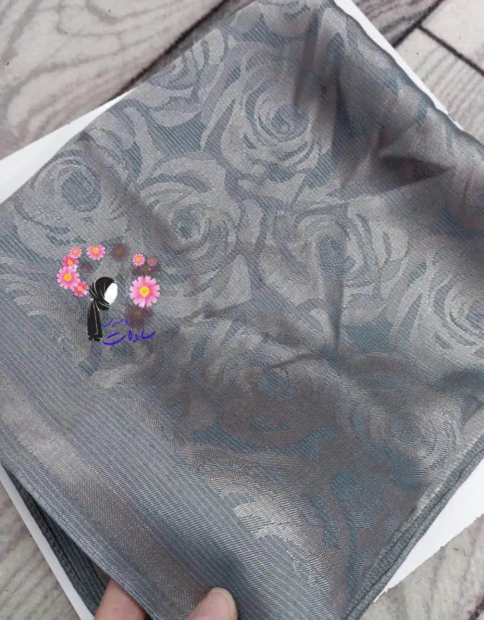 روسری ژاکارد
