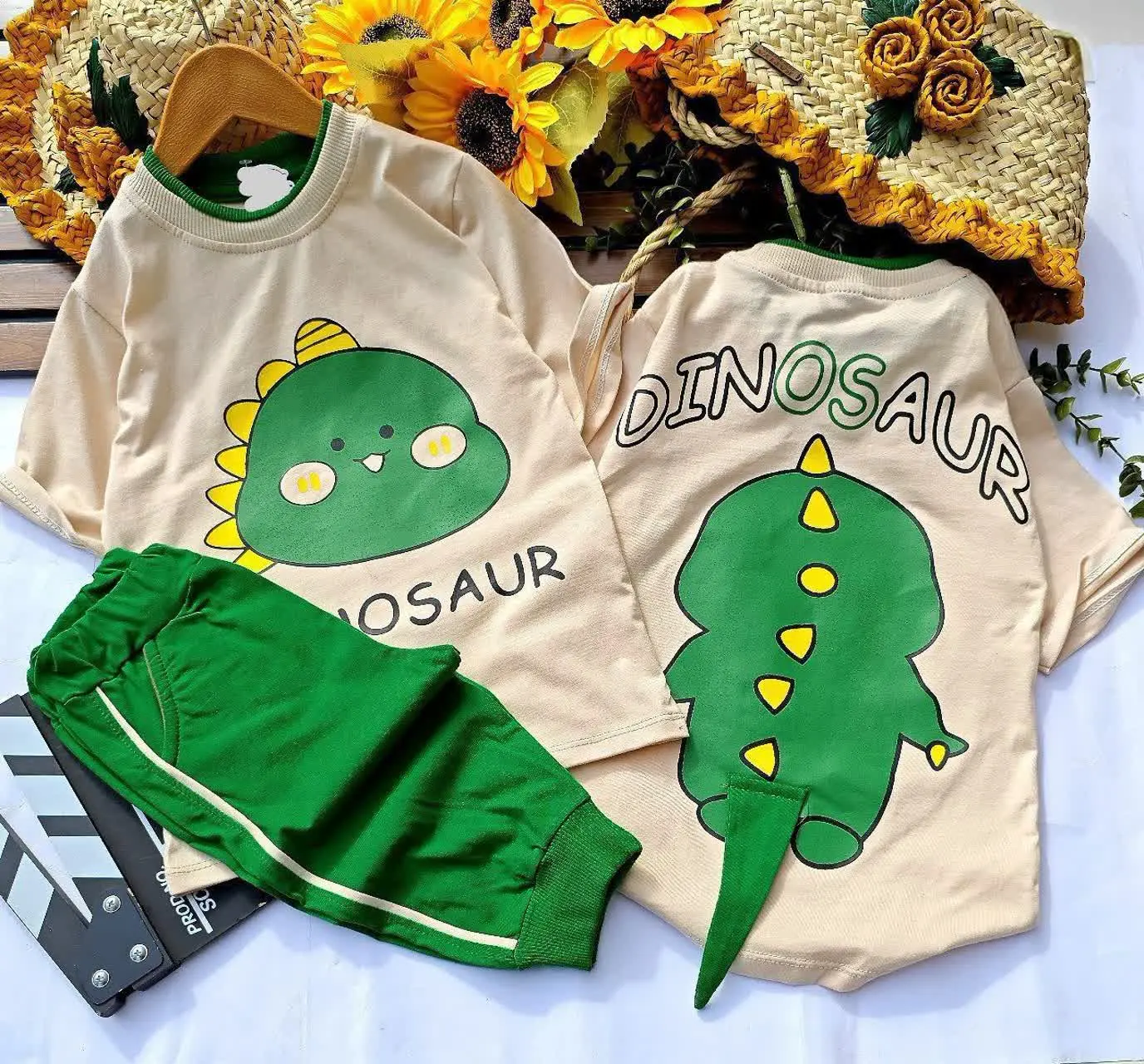 👚 نام: تیشرت شلوارک دایناسور ✨
