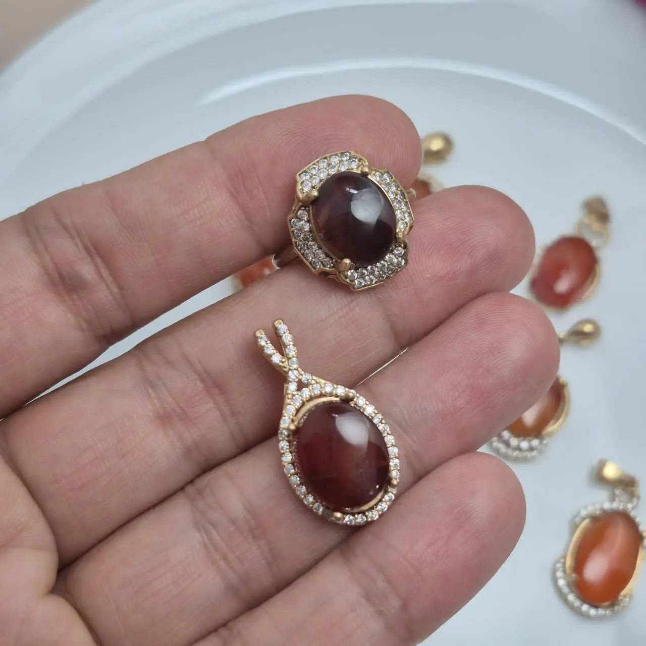 ست عقیقیمن جیگری