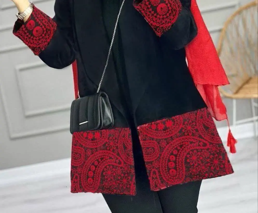 نام: مانتو کتی پروانه 
