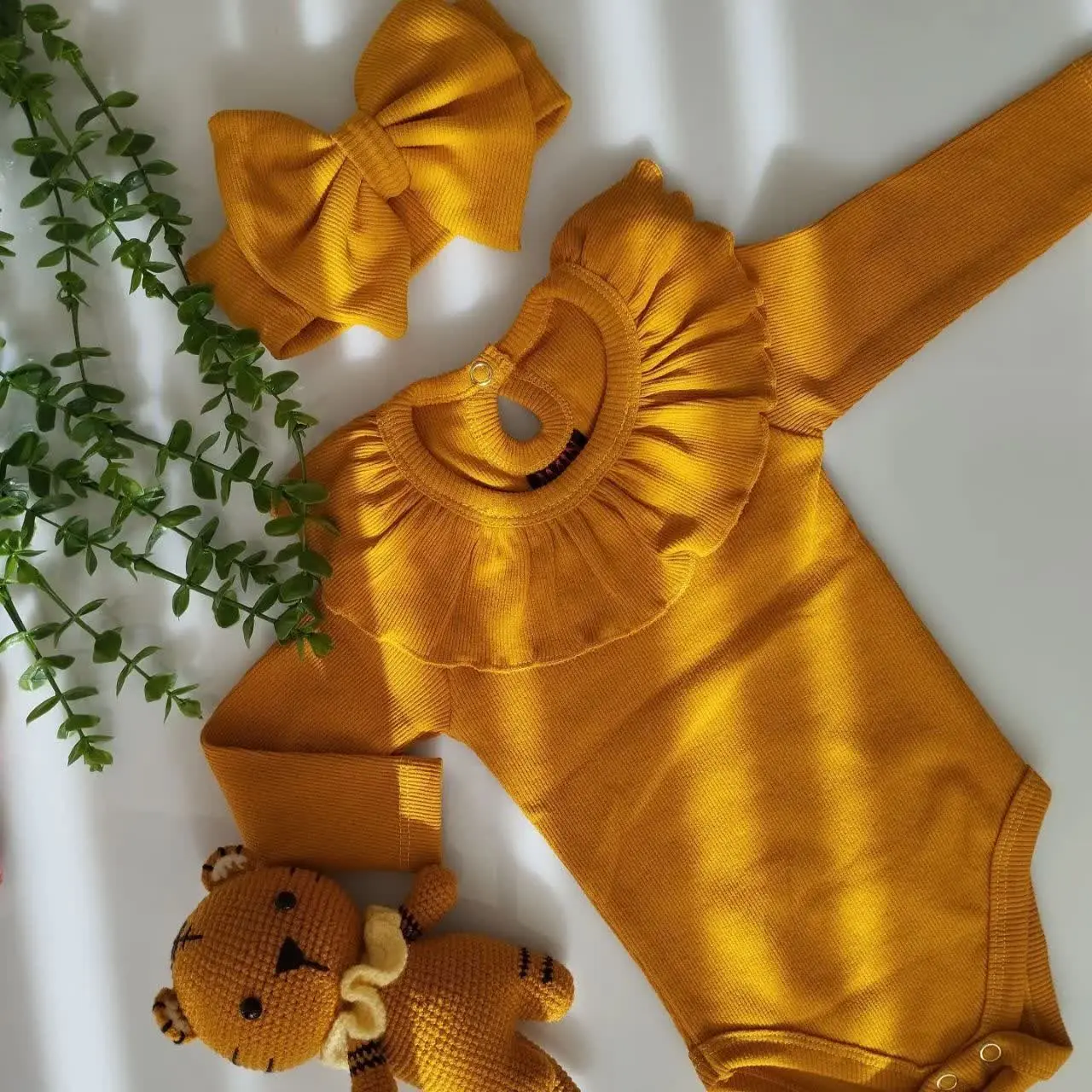 بادی چین دار شنلی 😍😍
