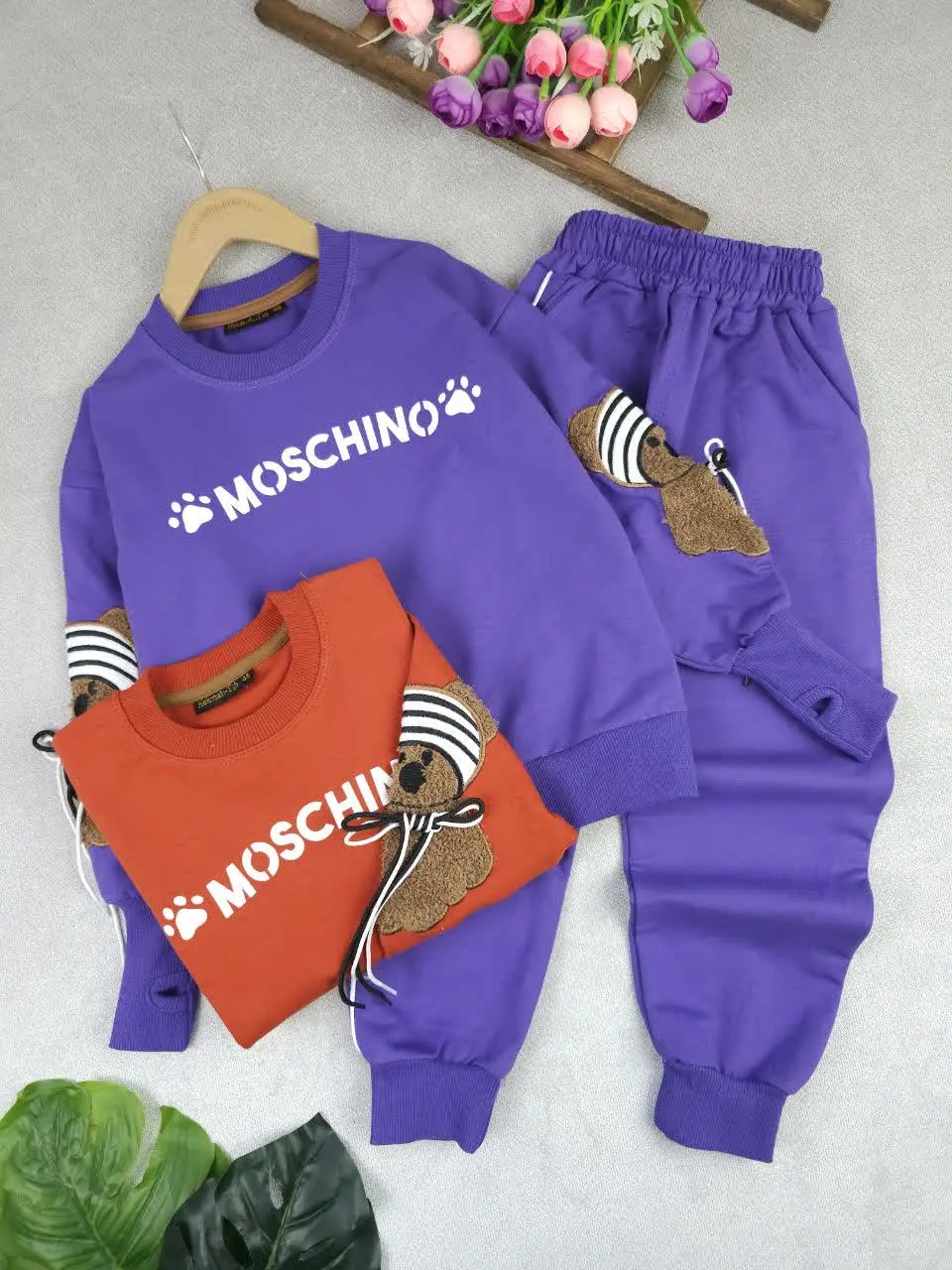 بلوز شلوار اسپرت moschino

