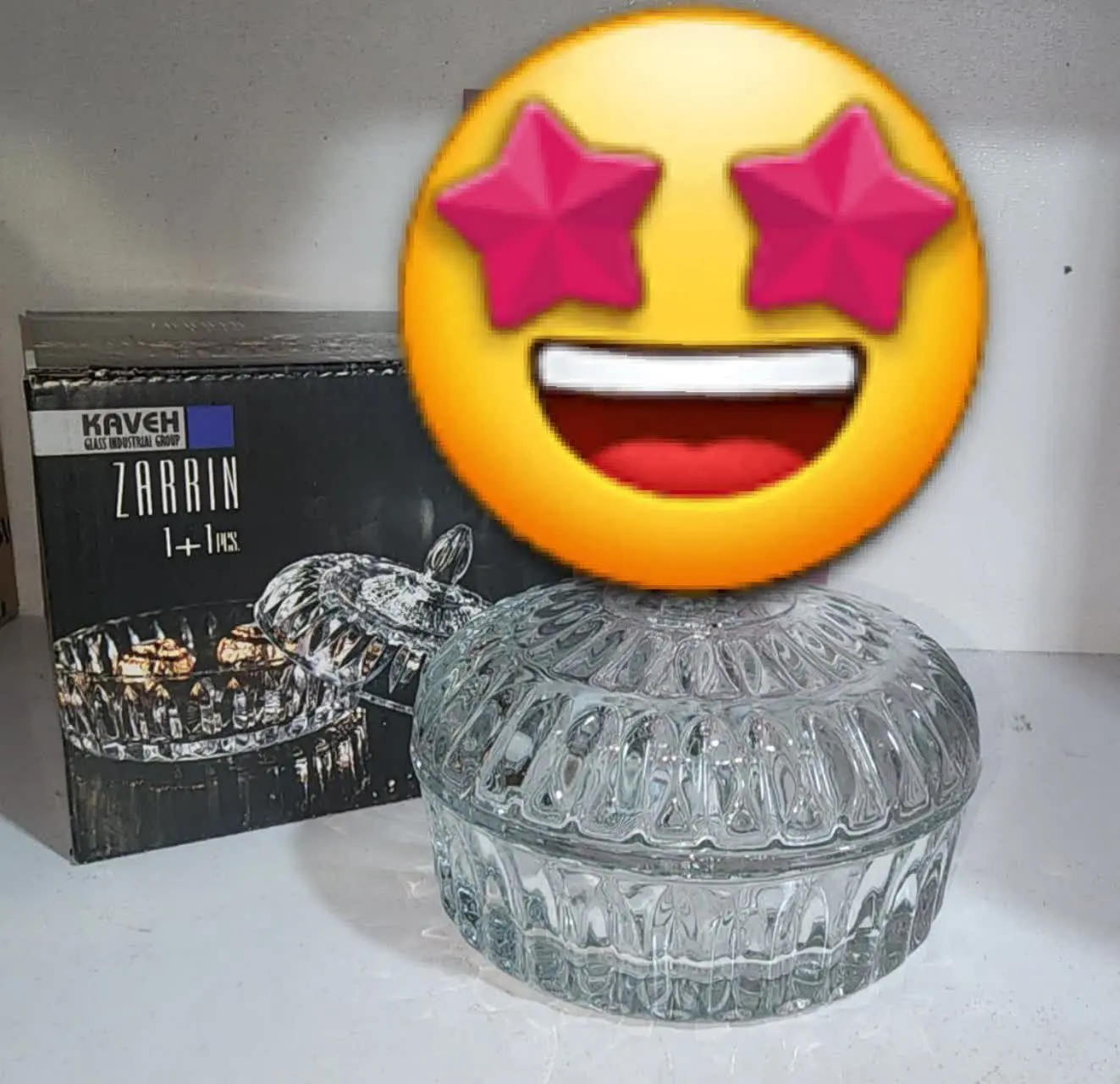 شکلات خوری پیرکس شارژ شد 😍😍
