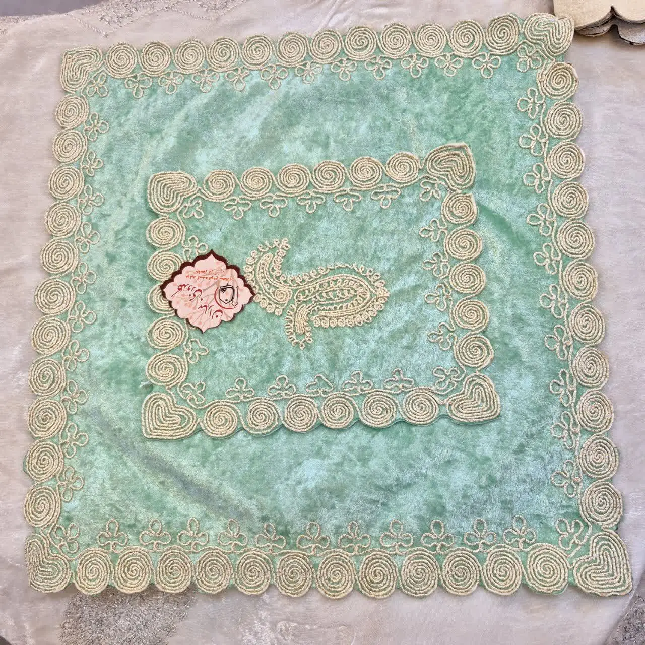 🔴 جانماز بزرگ مخمل دو تیکه...