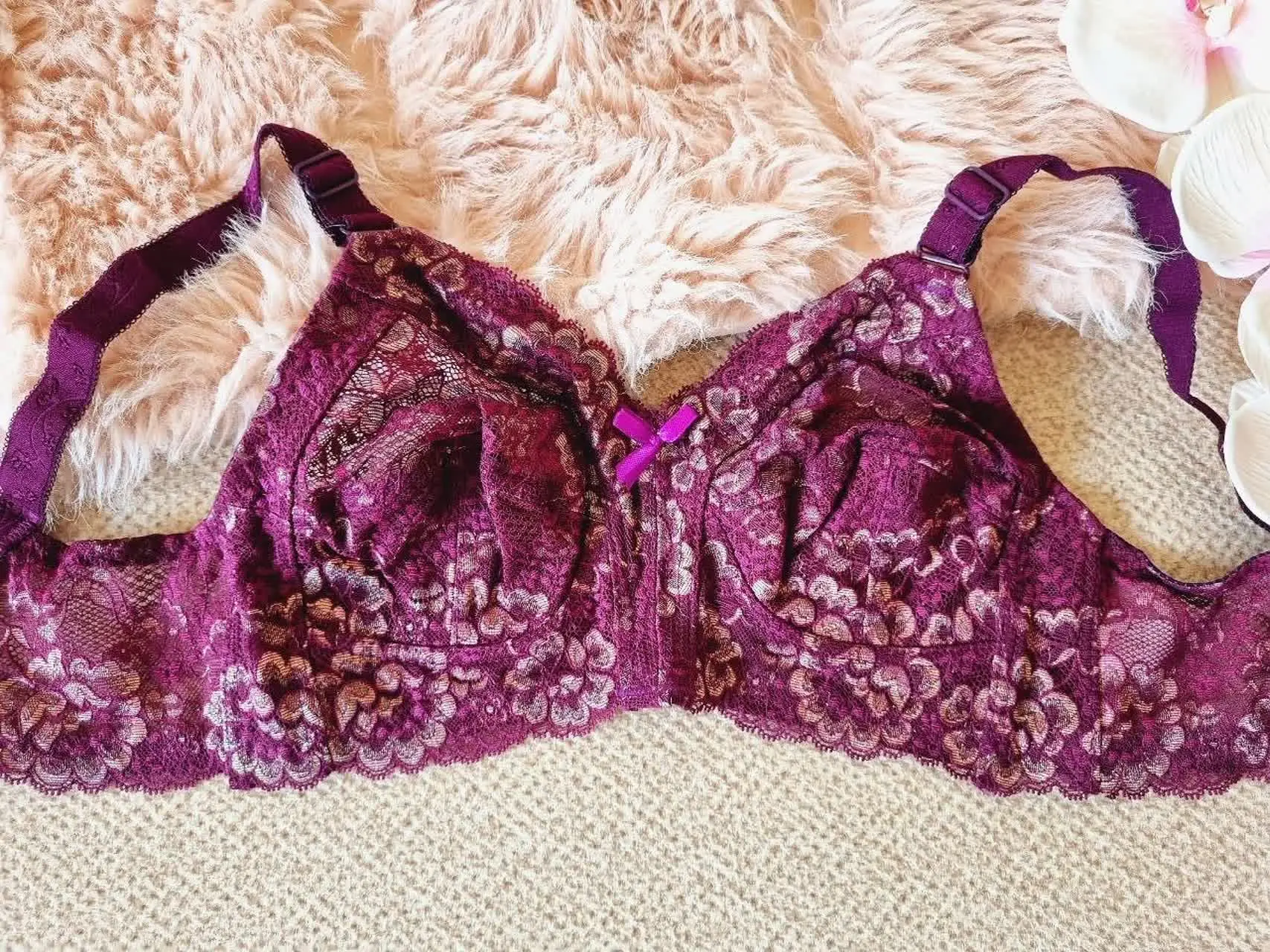 سوتین تک بدون فنر آوردم رنگ دلبر و خاص😍
