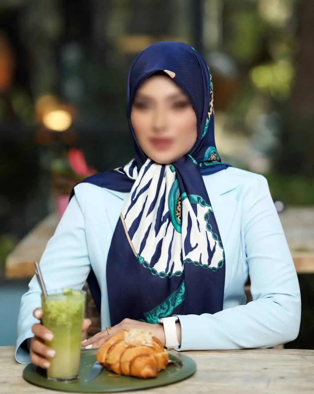 وقتی میخوای روسری سورمه ایت...