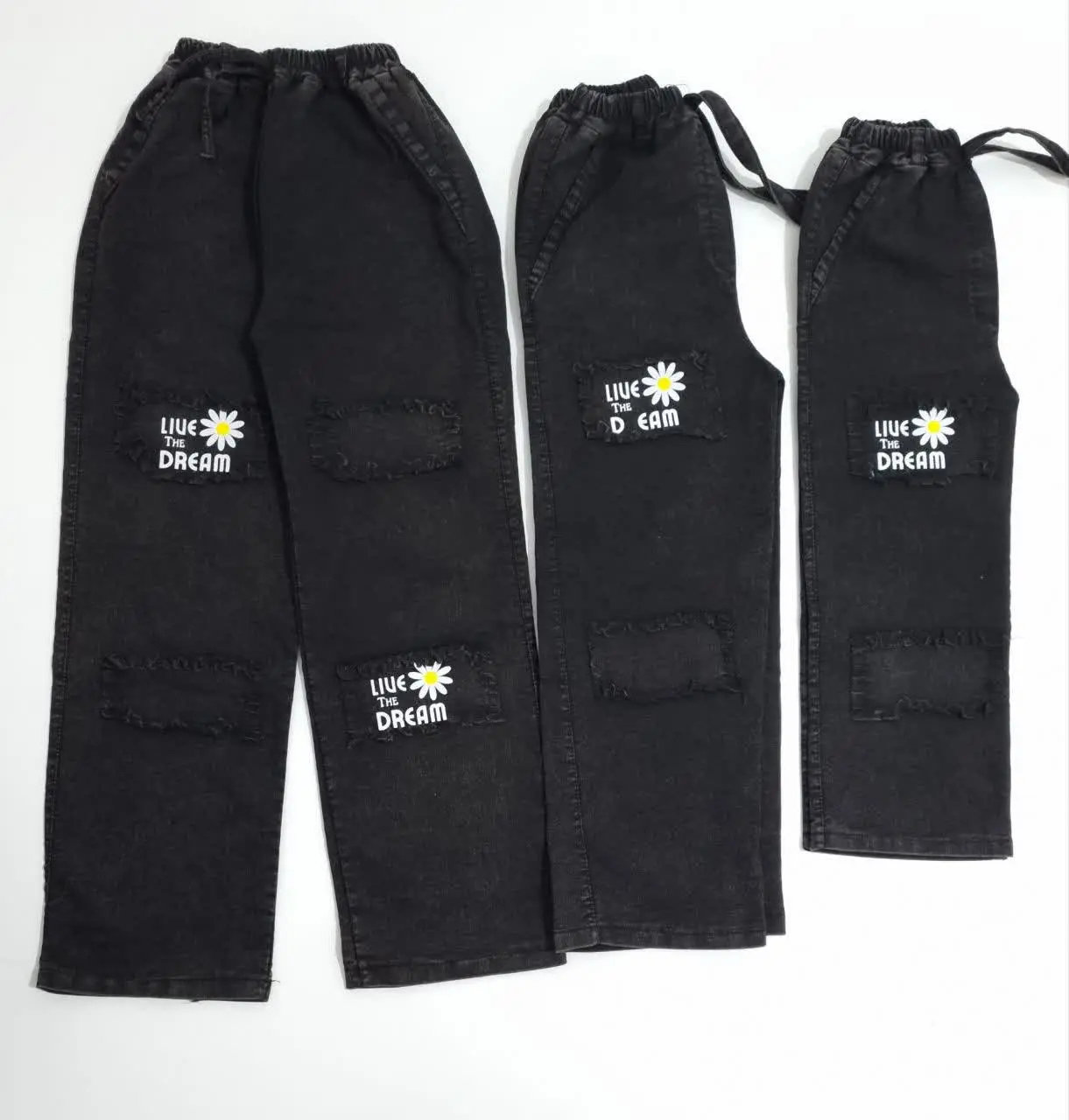 لباسای عید خودتون و کوچولو هاتو از الان بخرین 
