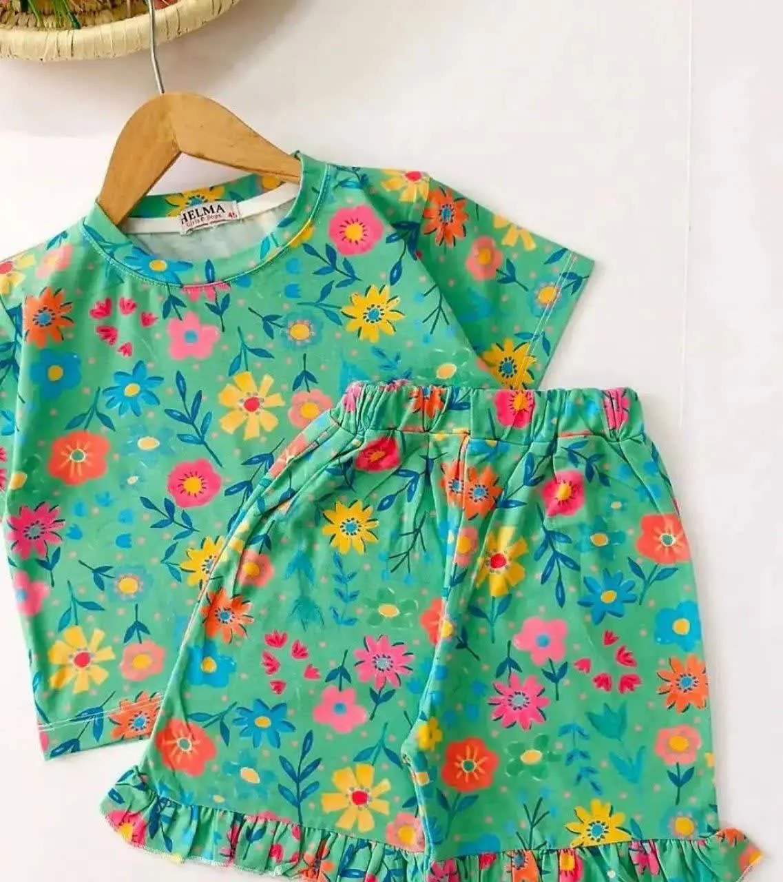 👚نام: کراپ شورتک دو طرح جذاب و پر طرفدار
