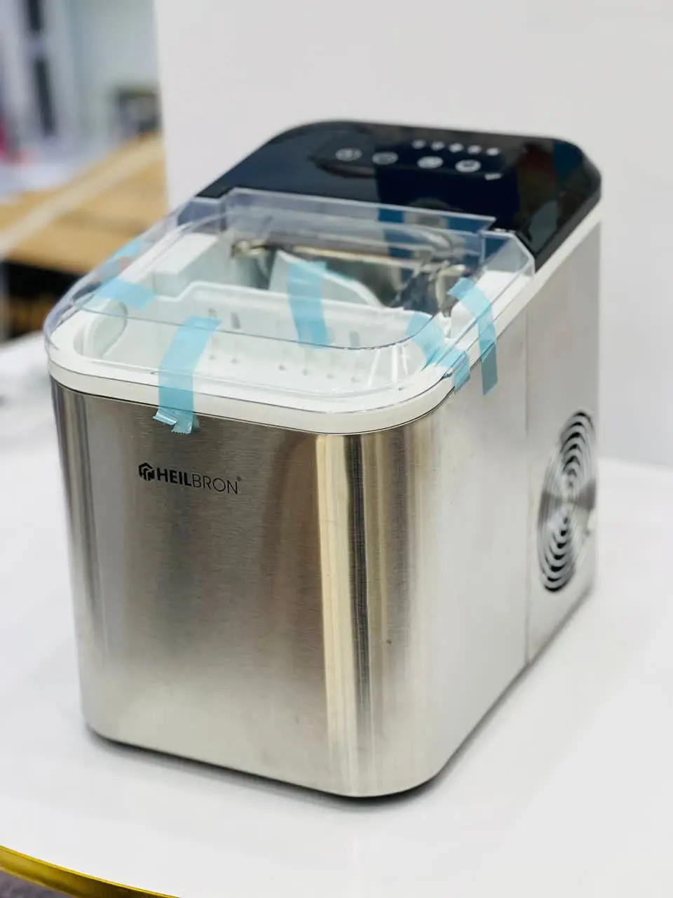 یخ ساز هیلبرون موجود شد 
