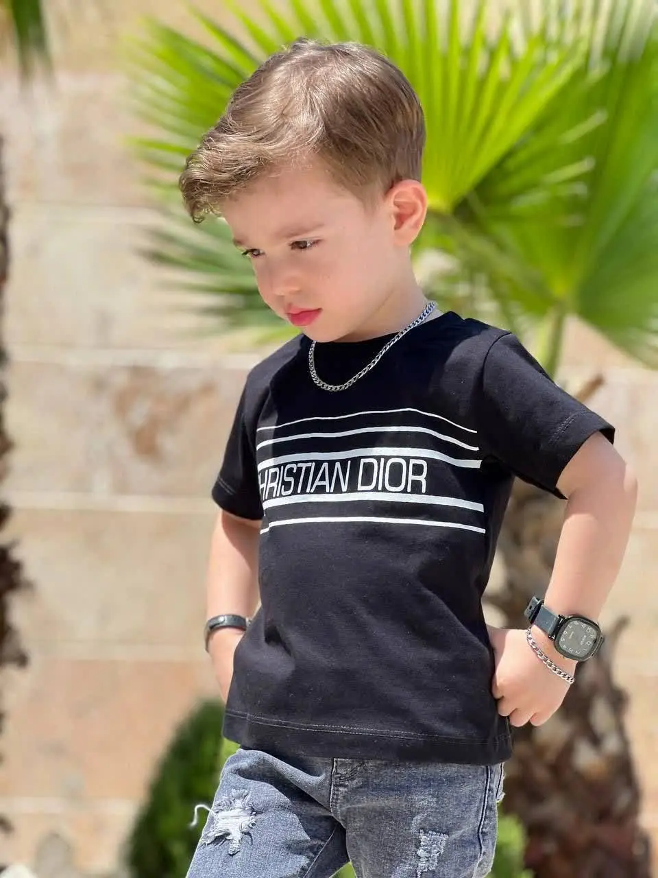 😍تیشرت تک🖤 مدل Diorمشکی اسپرت، جنس پنبه سوپر درجه یک، یقه کشی😍
