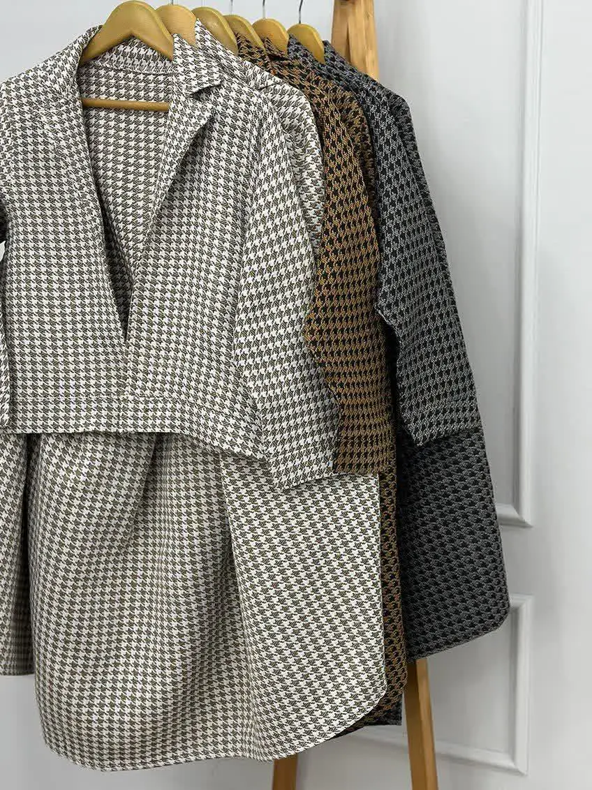 🖋نام: کراپ دامن طرح استر
