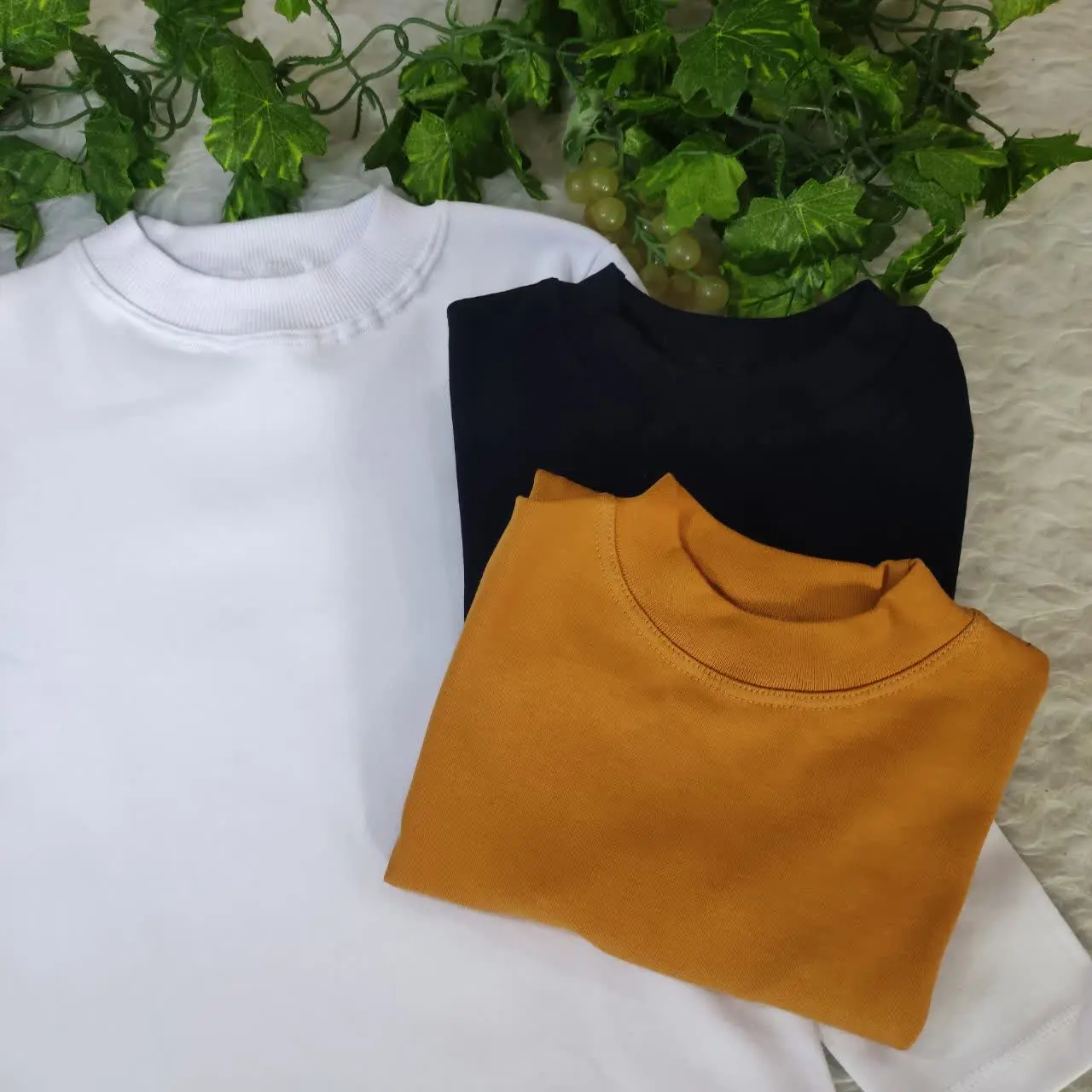 بلوز یقه سه سانت بسیار کارب...