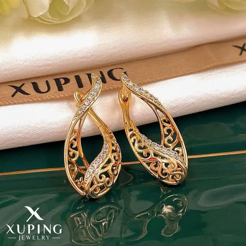 ⚜️ گوشواره مشبک نگین دار بر...