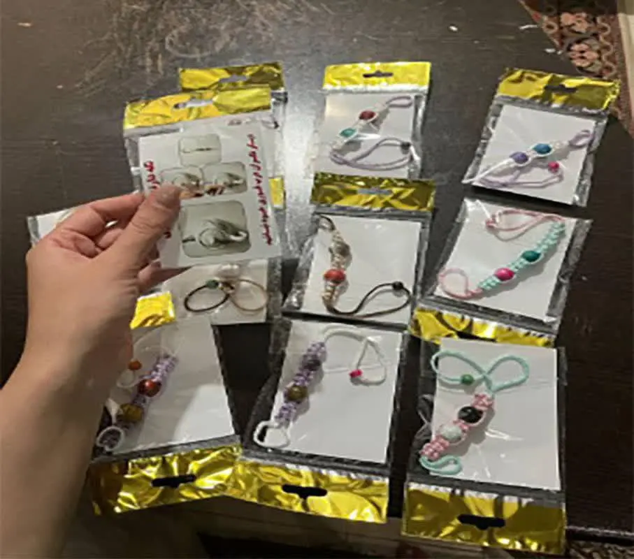 ببخشید 🥺که همش چیزای جینگول🥰 میاریم
