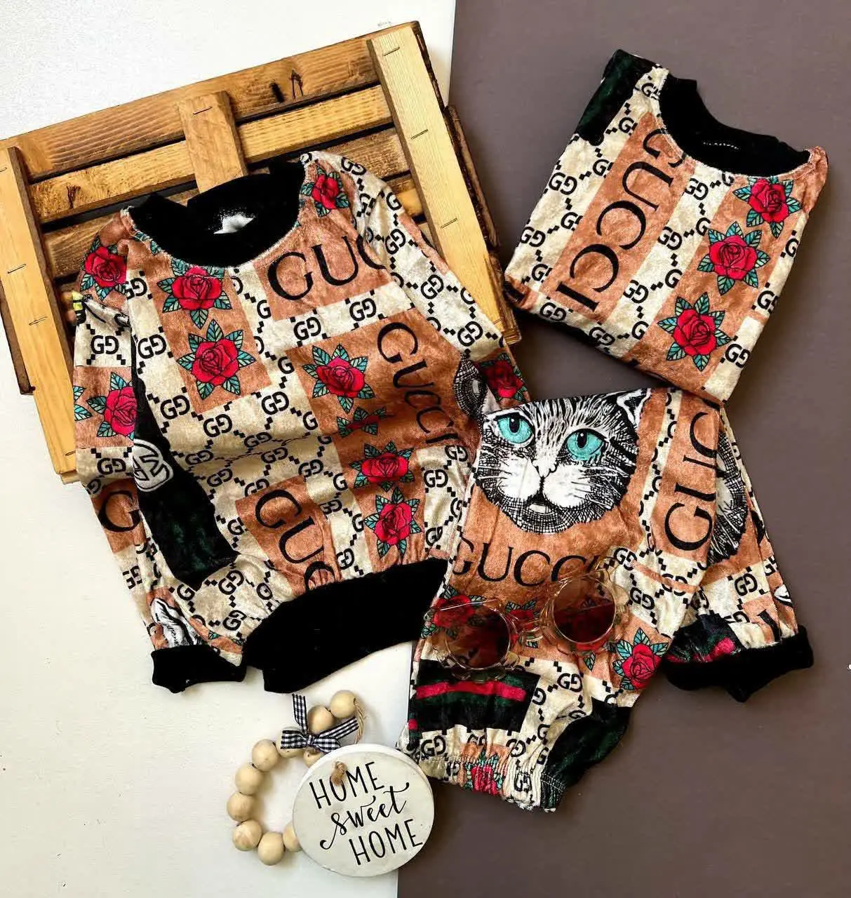 جنس مخمل پاییزی مناسب خونه برای زمستون😍😍
