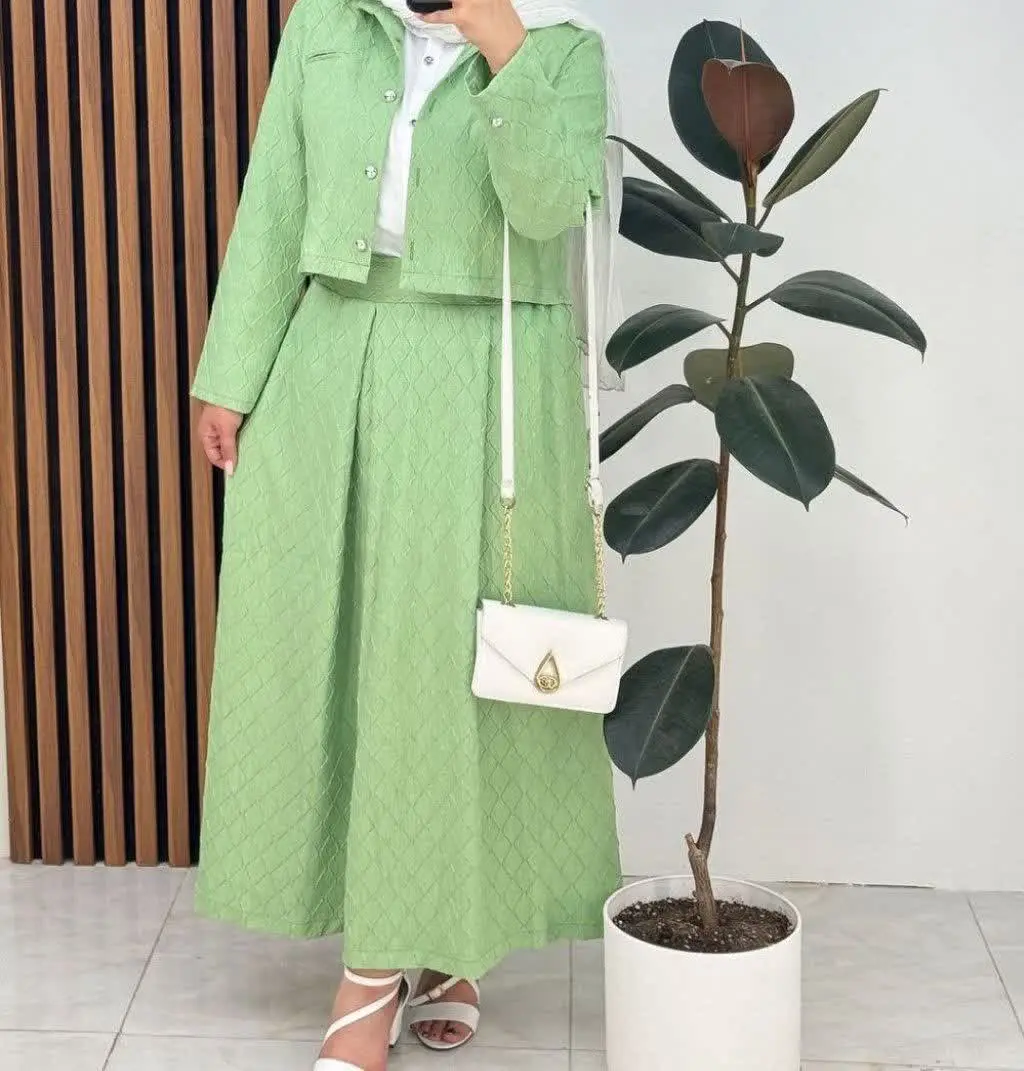 👚 نام: کت دامن طرح لوزی
