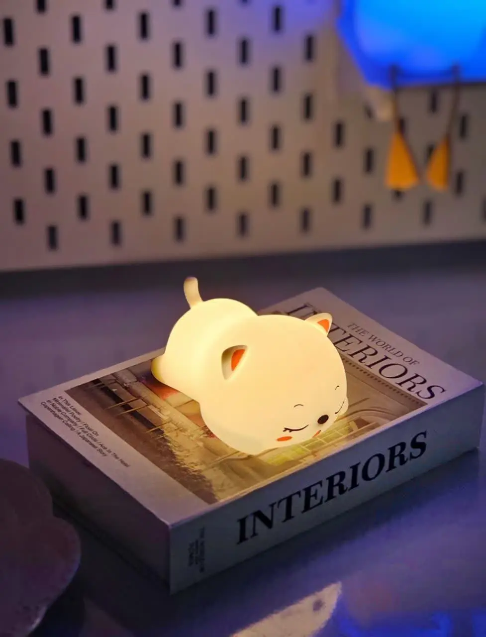 🐱✨ چراغ‌خواب سیلیکونی گربه‌ی ملوس! ✨🐱
