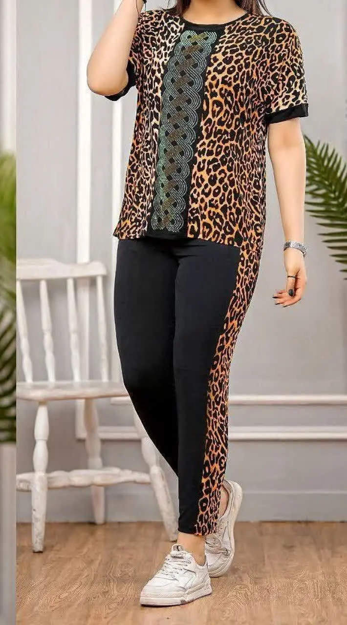 👚نام: تیشرت شلوار وسط نگین دار
