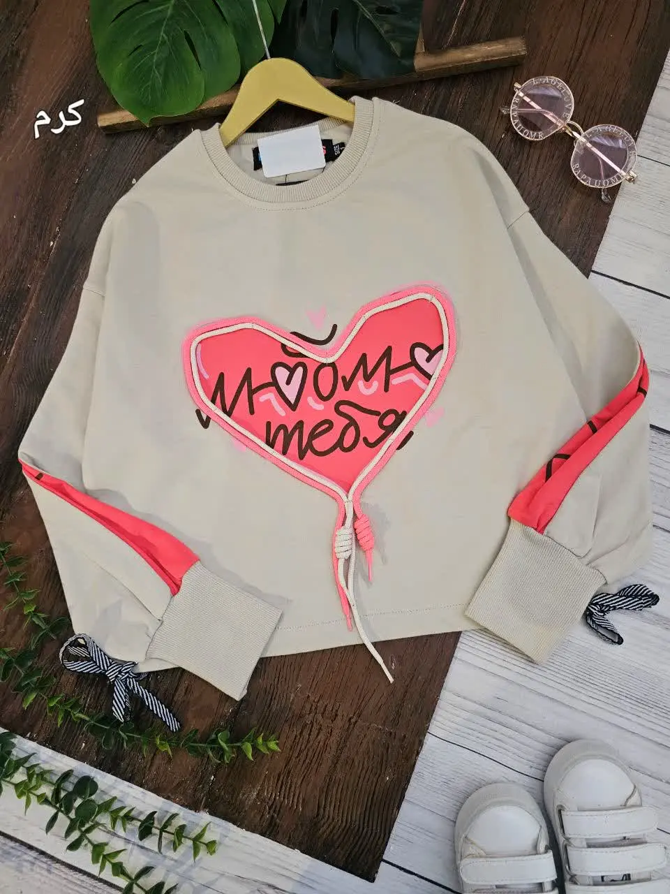 کراپ دخترانه MoMo
