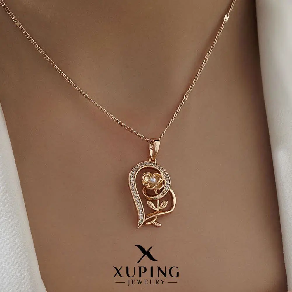 💎 گردنبند قلب و رز از برند...