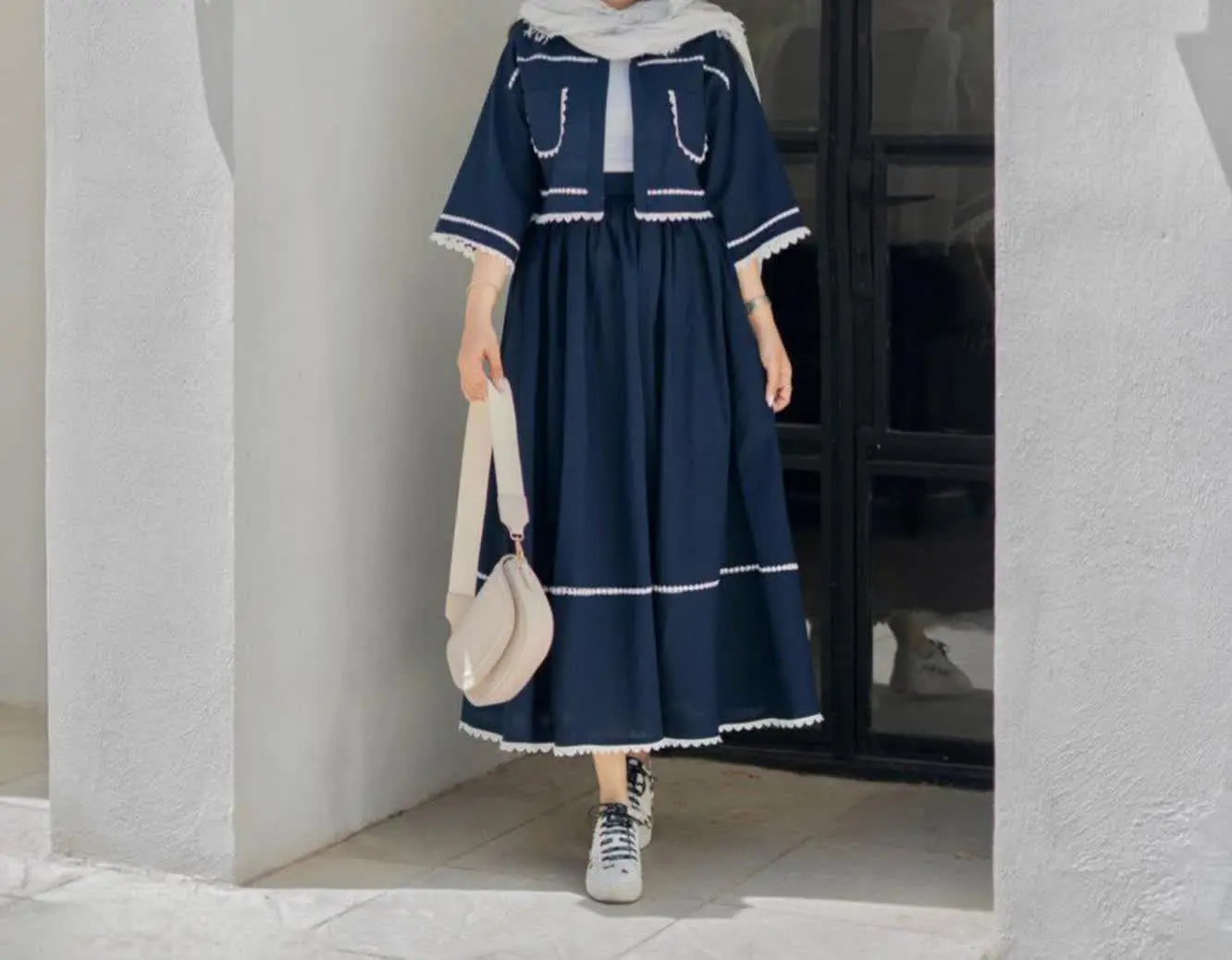 با هر نسیم، لینن جان تازه ا...